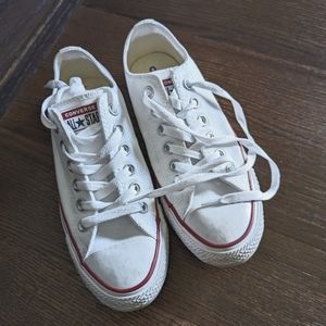 White Converse - Chuck Taylor All Start